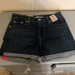 NWT Levi Jean Shorts